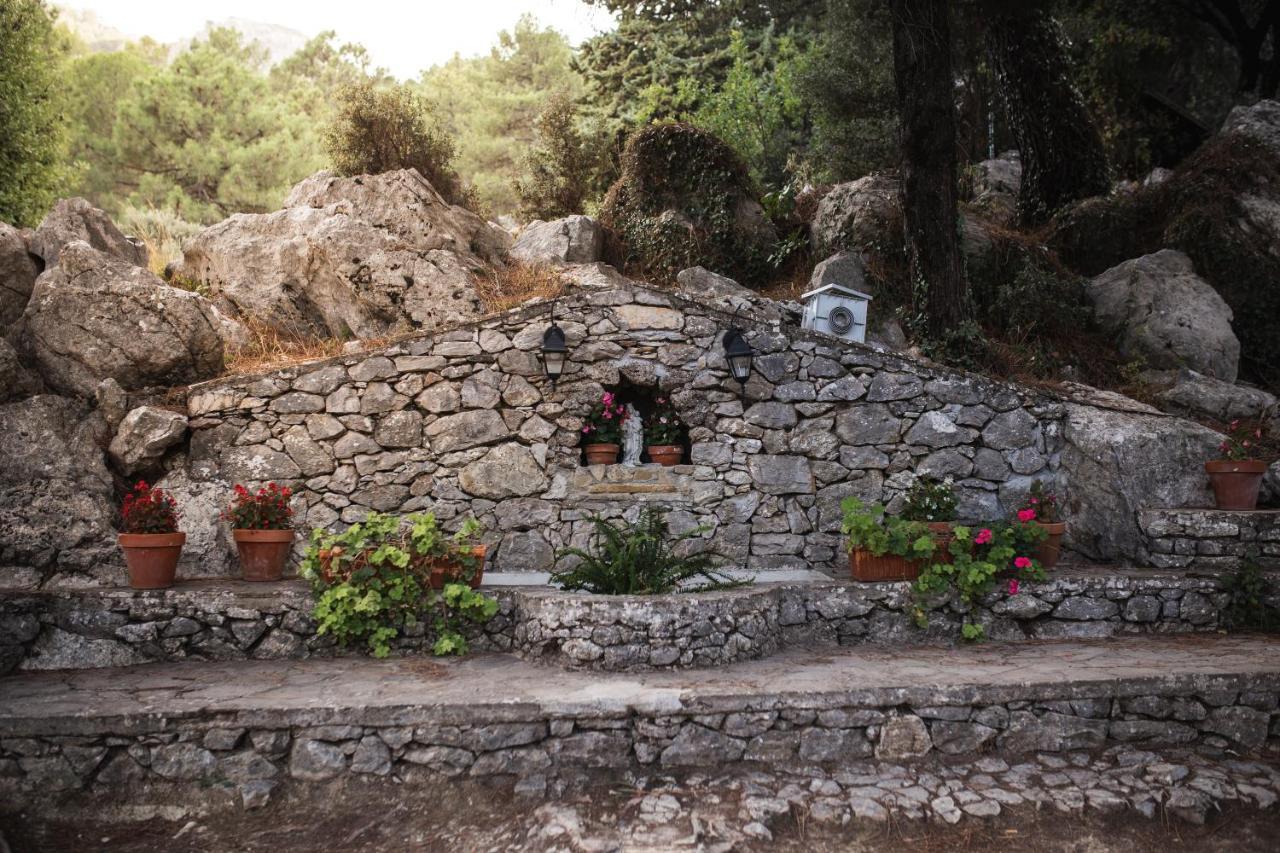 Camping Tajorodillo Grazalema Zewnętrze zdjęcie